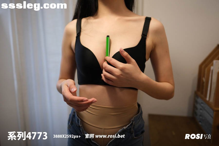 d.jpg