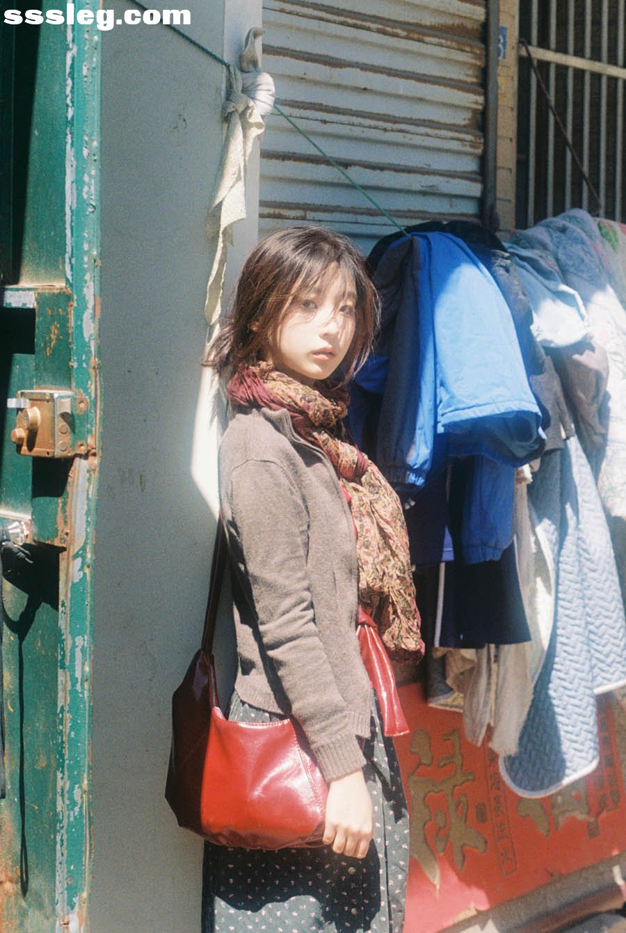 01.jpg