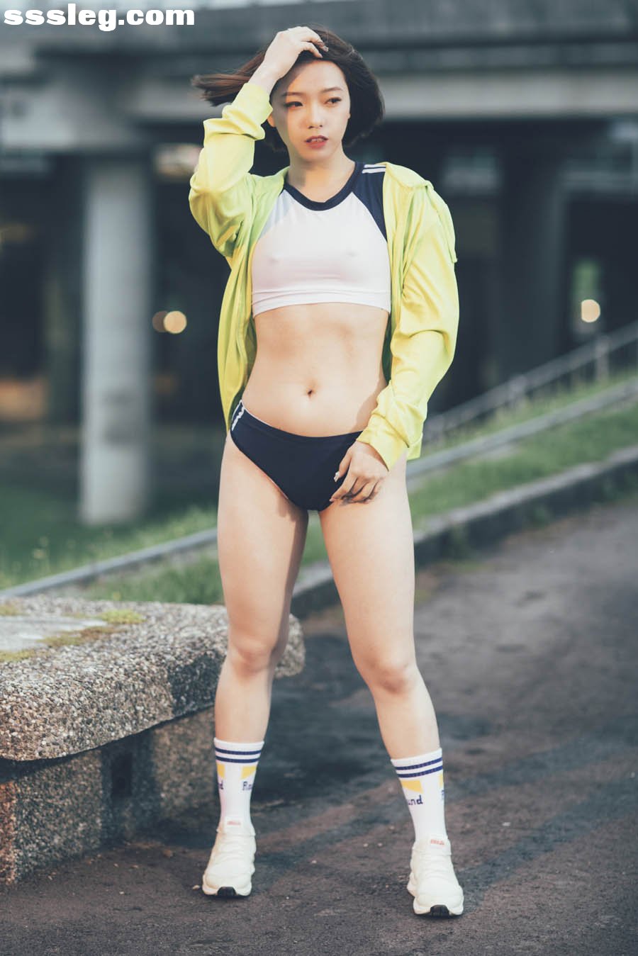 005.jpg
