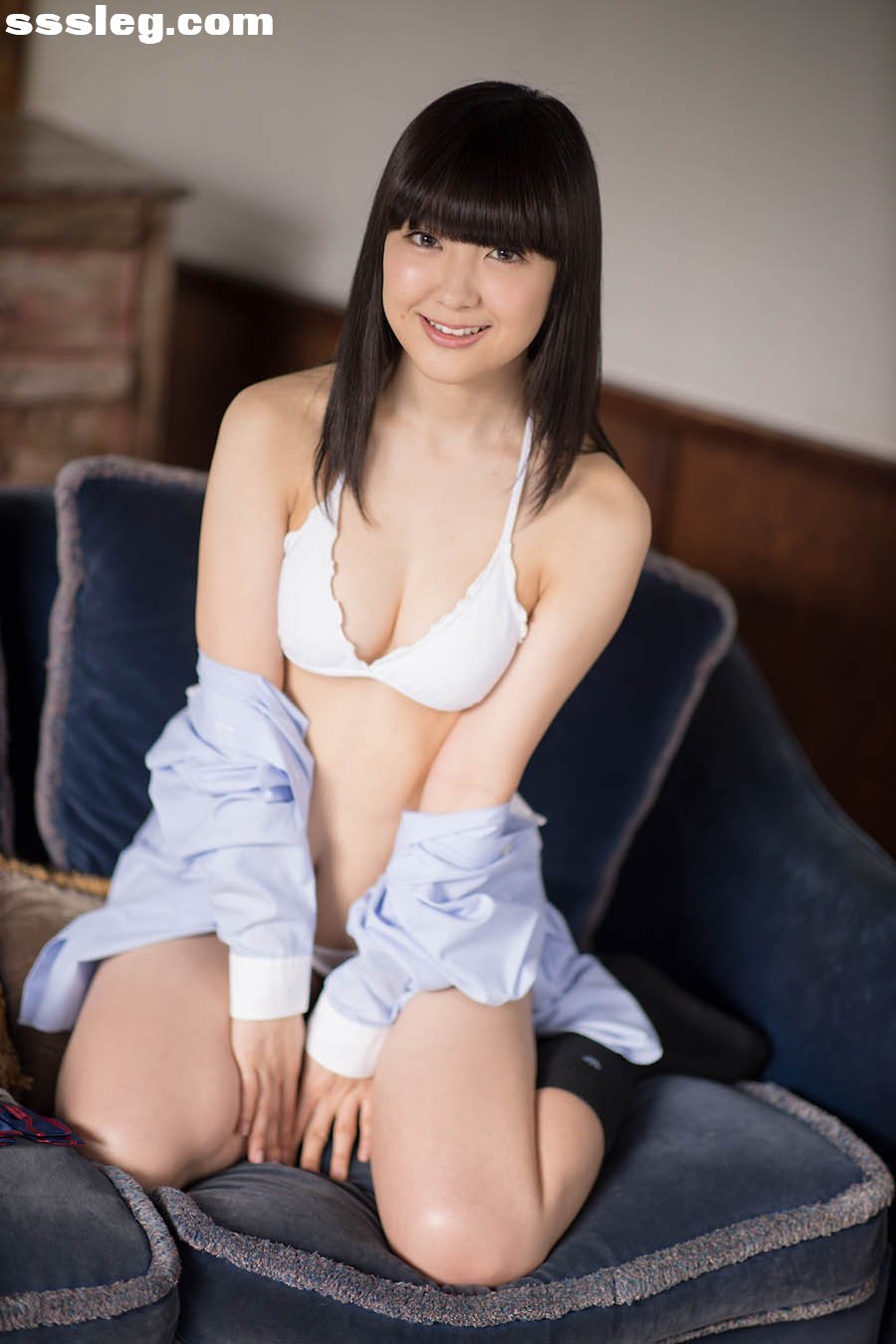 p_ai-t12_01_042.jpg