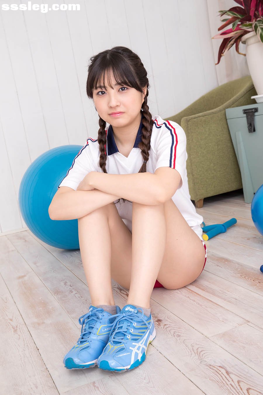 p_nagisa-i12_02_013.jpg