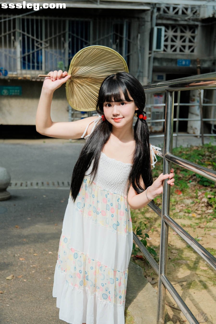 01.jpg