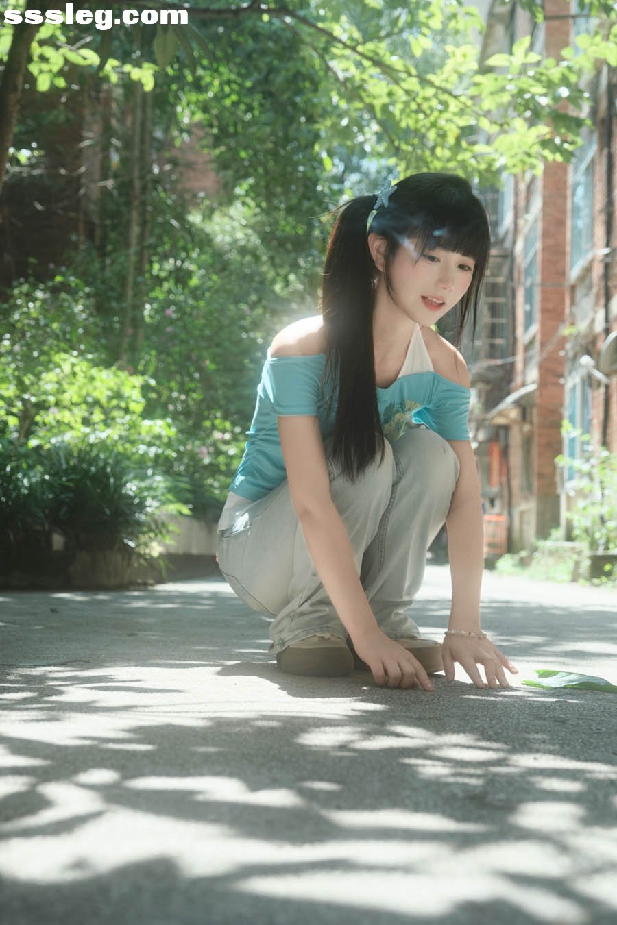 01.jpg