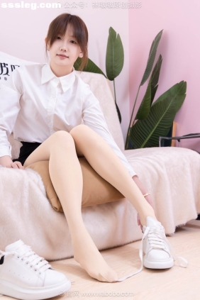 [BoBoSocks袜啵啵] No.690 香菜[156P+1V5.73G]