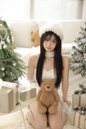 [YITUYU艺图语]2025.12.16 圣诞 林西[30P368M]