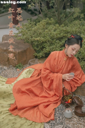 [YITUYU艺图语]2022.03.11 红叶黄花秋意晚 煜月Toto[29P163M]