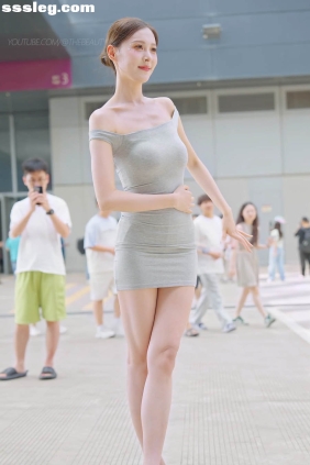 THEBEAUTY 2024深圳粤港澳大湾区车展车模随拍 08 [1V345M]