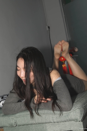 [Pary摄影] No.054 小欧38码大美脚[110P234M]