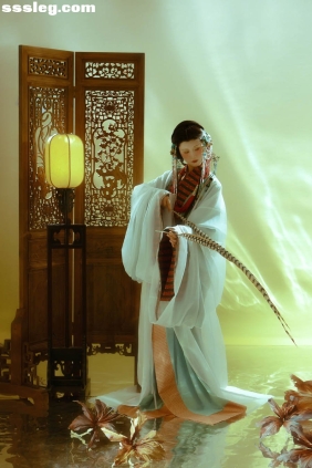 [YITUYU艺图语]2025.10.23 山鬼 麻花[15P353M]