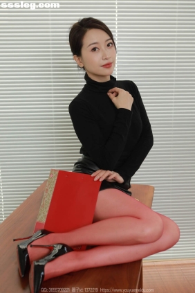 [IESS异思趣向] 丝享家1971 小婕 红丝艳女(上)