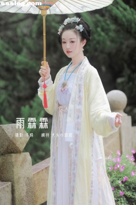 [YITUYU艺图语]2022.03.19 雨霖霖 大头小甜甜[29P473M]